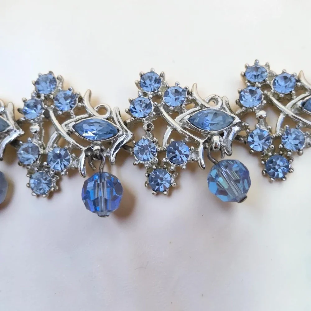 Vtg Coro Blue Aurora Borealis Rhinestone Bracelet Silver Tone Dangle Beaded 7.5